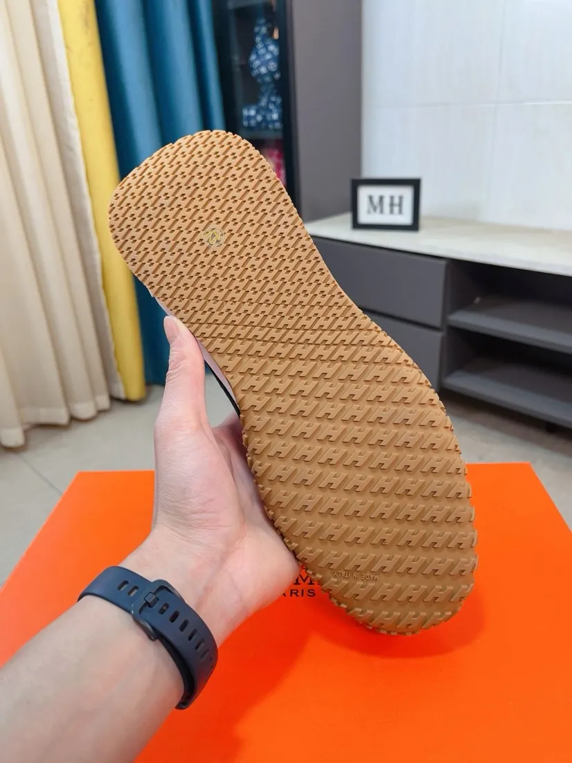 Men's shoes 💰480🌸🌸[HERMES] Hermès sneakers, the upper is made of calfskin and suede, imported materials, full of texture, the lightweight sole is decorated with contrasting patterns, creating a versatile fashion style. Size: 38-44, 45 customized